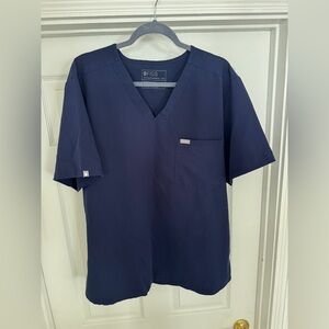 Figs Men's Deep Blue V-Neck Tee